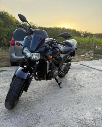 Kawasaki Z750