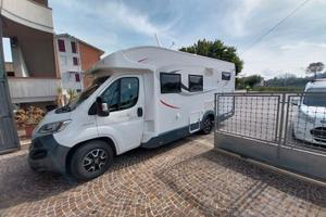 camper semintegrale permuto con furgonato