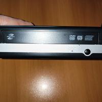 Lettore/masterizzatore esterno DVD