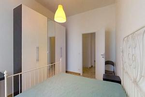 4 camere singole per ragazza