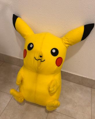 Peluche Pikachu