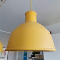 Lampade a sospensione gialle in gomma Muuto Unfold
