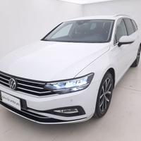 Volkswagen Passat Variant Executive DSG BR134838 2
