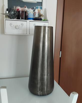 vaso in metallo da interno h.53