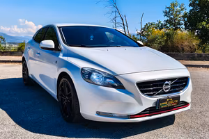 VOLVO V40 1.6 DIESEL 114 CV- OCEAN RACE- PERFETTA 
