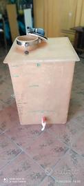 Contenitore in Vetroresina
