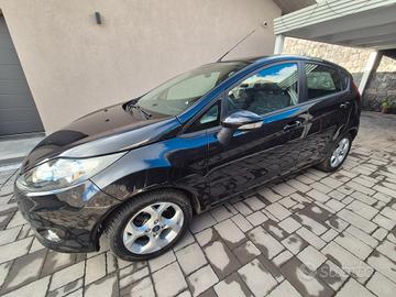 Ford Fiesta 1.2 60CV 5p. titanium 2012