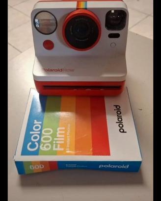 Macchina fotografica polaroid