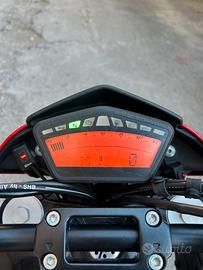 Ducati Hypermotard 796