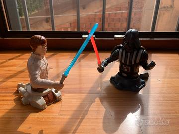 Luke Skywalker  vs Darth Vader Kinder 2025