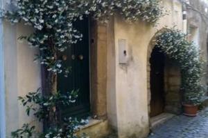 Lago di Bolsena casa al centro storico su 2 piani