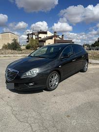 lancia delta 2011