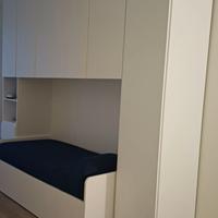 Armadio Bianco e letto