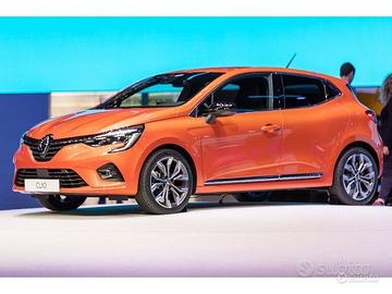 Ricambi usati renault clio 2019 #h