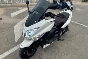 Yamaha T max
