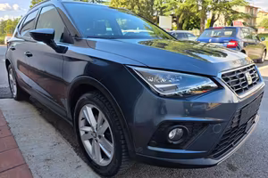 SEAT Arona 1.0 TGI FR