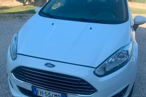 Ford Fiesta 1.4 GPL Titanium