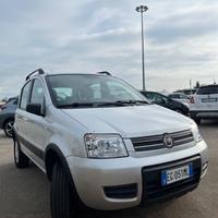 Fiat Panda 1.3 MJT 16V DPF 4x4 Climbing