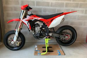 Red Moto Honda Crf 450 2019 Motard Cross