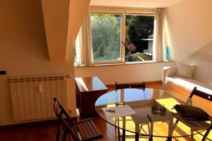 Eur bilocale con posto auto