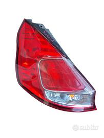 STOP FANALE POSTERIORE SINISTRO FORD Fiesta 6° Se
