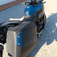 Moto Honda colore azzurro