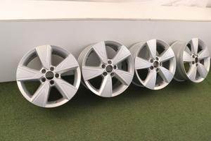 Cerchi in lega Volvo Originali XC40 XC60 17 Ford