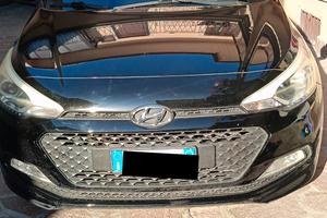 Hyundai i20 CRDi 75cv 1.1 diesel