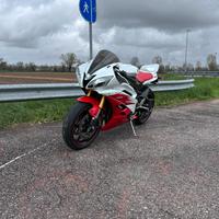 Yamaha r6