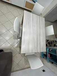 tavolo allungabile con sedie