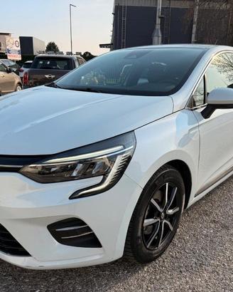 RENAULT Clio Full Hybrid E-Tech 140 CV 5 porte R