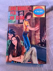 Libro Due ragazze per un clan anni 70