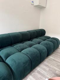 Divano design velluto verde bottiglia