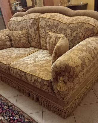 coppia divani salone