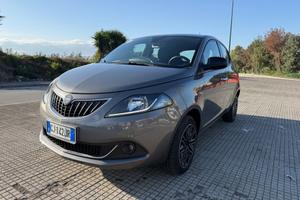 Lancia Ypsilon 1.0 FireFly 5 porte S&S Hybrid Ecoc