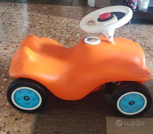 automobilina  bambini giocattolo 