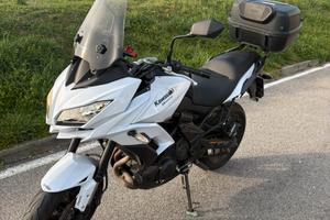 Moto Kawasaki versys 650 ABS