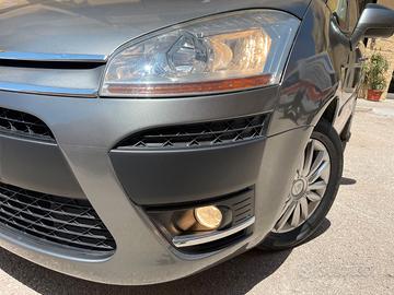 Citroen C4 Picasso 1600 cc Diesel
