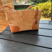Borsa Alviero Martini