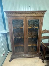 Mobili antichi stile umbertino