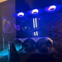 PC Gaming High-End con Componenti di Alta Qualità