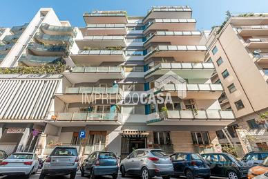 6 Vani di 195 Mq più soffitta di 5 mq