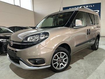 FIAT Doblo Doblò 1.6 MJT 120CV Trekking 7 POSTI/
