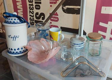 oggetti per la cucina  dovuti a trasloco