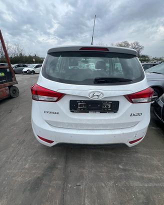 Ricambi vari Hyundai IX20 motore G4FA