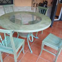 tavolo rotondo verde