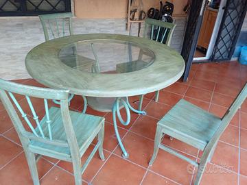 tavolo rotondo verde