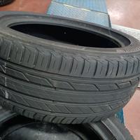 Pneumatici estivi Bridgestone 215/50/R18/92 w