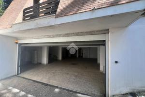 AUTORIMESSA A CERVIA