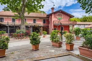 Locale commerciale a Fiumicello Villa Vicentina